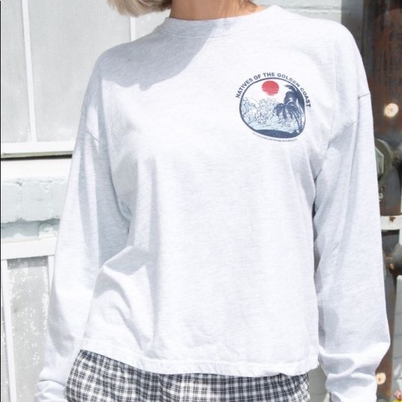 brandy melville golden coast long sleeve tee - Picture 1 of 2